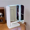 Trifold Makeup Mirror LED LED Dorm Sosing Mirror Piękno Light Up twoje wypełnienie z inteligentnym komplementarnym lustrem makijażu Tri 240228