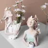 Objets décoratifs Figurines Northeuins Butterfly Girl Resin Sculpture Modèle de personnage Vase Vase Modern Stocker Statues Home Salon ACCESSOIRES DE DÉCORS DE BURANCE T2