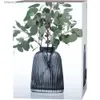 Vases Vase 10.25-inch gray home living room bedroom vertical pattern vase suitable for flowers and green plants L240309