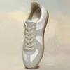 White Womans Sneakers Women Trainer Man Gym Shoes Men Tennis أحذية عرضية سيدة مدرب Run Loafer Vintage Men Designer Walk Fashion Runner Girl Outdoor حذاء في الهواء الطلق