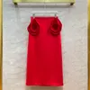 Abiti basic e casual da donna Gonna Valen e camicia bianca Abito sexy con stampa floreale Gonna nera rossa cucita a fiori grandi