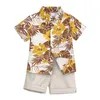 Zestawy odzieży 2 Summer Summer Baby Boy Fits Fashion Casual Cotton Beach T-Shirt Shorts Kids Butique Ubrania dla dzieci