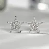 スタッドイヤリングフイタンクリスタルキュービックジルコニアスターシルバーカラー可earアクセサリーファンシーガールギフトステートメントジュエリー