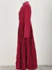 Kleid DEAT Damenmode-Kleid mit V-Ausschnitt, langärmelig, handgestrickt, plissiert, hohe Taille, schweres Arbeitskleid, Winter, 2024, Neu, 13DB1721