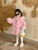 Giacche Cappotto per ragazza 2024 Inverno Stile coreano Abbigliamento per bambini Ragazze Orecchie carine Pelliccia lunga Plus Cashmere
