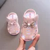 Sandales d'été pour bébés filles, chaussures pour bébés, peuvent faire des sons, princesses à nœud mignon, enfants en bas âge, doux, premiers marcheurs, 240220