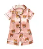 Été enfants 039s pyjamas ensembles garçons filles dessin animé ours maison porter enfants deux pièces ensemble costume à manches courtes vêtements pour enfants au détail 8816158