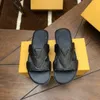 Sandálias de designer para homens sapato homem chinelo sandálias mules slides plana mula slides texturizado couro de borracha sola slide designer masculino sapatos de praia tamanho38-45