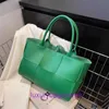 Donna Bottgss Ventss Arco Totes Borse a tracolla primavera maglia nuova borsa da donna ad alta capacità tote grande borsa a reticolo moda singola Have Real Logo