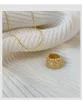 Designer-Anhänger-Halskette Sweet VanCA Silver Circle Necklace Womens Design Sense Collar Chain Minimalist Internet Red Pendant GSMM