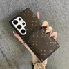 Samsung S22 S23 S24 Plus Ultra Phone Cases Beautiful Lu Brown Flower Retro Card Card Wallet Case S2 23 S25 S25 S26 مع تعبئة مربع الشعار