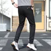 Stretch Casual Pants Men Classic Slim Fit Proste spodnie lekkie joggery streetwearne solidne czarne ubranie 240315