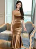 Casual klänningar vintage guld sammet kväll lång elegant vackra kvinnokläder mujer damer ren mager klänning vestidos party prom robe