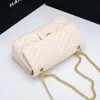 Дизайнерская универсальная сумка для женщин Baobao Новая женская сумка на цепочке с язычком Мягкая сумка через плечо на одно плечо Love Fashion Network Красная универсальная кожа