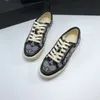 Designer lyxiga herrskor snörning sneakers kvinnor tränare original spegel kvalitet chaussure clip jacquard låg topp casual sneakers med box damm väska dhgate ny