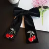 Brooches Retro Black Velvet Bow Tie Rhinestone Solid Color Fabric Bowknot Brooch Collar Pins College Style Necktie Luxulry Jewelry Gifts