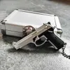 Игрушечный пистолет 1 3 Сплав Beretta M92A1 Съемный игрушечный пистолет Mini 92F Модель пистолета Брелок Подвеска Миниатюрная игрушка-пистолет с коробкой из сплава T240309