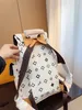 24SS Universele luxe designer nieuwe rugzak Tote Bag voor heren en dames Graffiti lederen boodschappentas Luxe buitenrugzak 40 cm