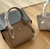 Sac de créateur Sacs à main pour femmes Sac fourre-tout Dames Casual Cuir Mode Sacs à bandoulière en cuir véritable Femme Bourse de luxe Sacs à main Sacs à main exquis appareil de poche