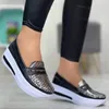 Scarpe casual Mocassini moda Designer di lusso Slip-on traspirante con zeppa vulcanizzata Leggero 2024 Sneakers da donna all'aperto