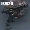 Juguetes de pistola desmontables 1/3 Semi aleación QSZ92 Adorno de pistola de juguete Mini Shell Eyección Pistola Modelo Llavero Colgante para niños Regalo T240309