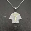 Collier pour hommes Football 7 pendentif avec chaîne en acier inoxydable et collier de strass brillants glacés bijoux de sport Hip Hop X0707279P