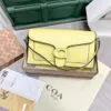 Lüks Tasarımcı Çanta Kadın Çanta Omuz Çantaları C-ailesi moda Yeni Clamshell Vintage Tote Çanta Klasik Klasik Çok Yönlü Crossbody Bag% 90 Fabrika Sıcak Satışları