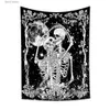 Tapestries Moon Starry Sky Flower Hug Skull Tapestry Black Witchcraft Wall Hanging Cloth Carpet Tapestries Hippie Ceiling Room Home Decor T240309