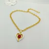 2023 Luxury Quality Charm Heart Shape Pendant Halsband med röd och vit färgdroppe örhänge i 18K Gold Plated Have Stamp Box PS73104