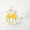 Vêtements d'été bébé fille robes de plage mode décontractée imprimer mignon arc fleur robe de princesse avec chapeau de soleil né ensemble de vêtements 240226