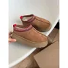 Uggg Tasman Slippers Chestnut Fur Slides Sheepskin Shearling Tazz New Uggliss Slipper Mules Women Men Uggskid Boot Slip-On Shoes Suede Upper Comfort Ugglys Boot 269