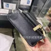 Winkel Fabriek Groothandelxiaoxiangfeng Herfst / winter Nieuwe stijl Lingge Mini One Schouder Crossbody Leuke kettingtas Modieus en veelzijdig met textuur