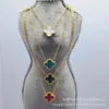 Designer Necklace VanCF Necklace Luxury Diamond Agate 18k Gold Clover Necklace Womens Titanium Trendy Classic Jewelry