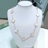 Naszyjnik designerski Vancf Naszyjnik luksus Diamond Agat 18K Gold Sterling Four Leaf Clover Naszyjnik dla kobiet Rose Gold White Fritillaria Naszyjnik kwiatowy