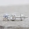 18 -karatowe białe laboratorium Diamentowe kolczyki Stud E Cluster Keed Biżuteria dla kobiet