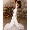 2024 Dubaï Luxe Sirène Robes De Mariée Plus La Taille Col Haut Appliques Robe De Novia Appliqued Robes De Mariée Sur Mesure YD