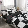 Mode enkel stil hem sängkläder set duvet täcker platta ark ark vinter full king drottning set med olika färg 210727269k