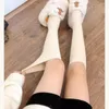 女性靴下汎用性のある膝の高い女性用ストッキングソリッドカラー弾性綿長日本スタイルサーマルカーフレディースガールズ