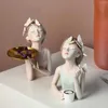 Objets décoratifs Figurines Northeuins Butterfly Girl Resin Sculpture Modèle de personnage Vase Vase Modern Stocker Statues Home Salon ACCESSOIRES DE DÉCORS DE BURANCE T2