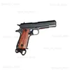 Pistola giocattoli 1/3 Manico in legno massello 1911 Portachiavi in metallo Modello Pistola giocattolo Miniatura in lega Pistola Collezione Giocattolo Regalo Ciondolo T240309