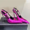 Sandales pour femmes Rivets pointus chaussures de mariage à talons hauts noir or en cuir véritable ceintures classiques sandale de créateur