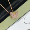 Naszyjnik designerski Vancf Naszyjnik luksus Diamond Agat 18K Gold Sterling Full Diamond Butterfly Naszyjnik Wyjęty złotym precyzyjnym łańcuchem wiszącym motylem