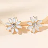 Boucles d'oreilles en forme de grande marguerite pour femmes, bijoux de luxe exquis, fleurs en cristal, fête de mariage, cadeau