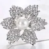 Broches mode perle ronde fleur broche accessoires vente dames bijoux écharpe boucle alliage