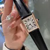 Marca de designer relógio feminino caso quadrado pulseira de couro movimento quartzo pulseira de couro moda marca relógio presente de natal sem caixa