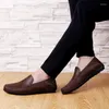 Scarpe casual in pelle da uomo mocassini slip-on taglia grande guida cucito scarpa maschile tinta unita traspirante Chaussure Hommes