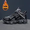 2024 Skor för kvinnor Nya modesneakers High Tops Leather Casual Sport Shoes Girl Lace-Up Tjocksoled Trainers