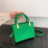Store Exit Niche Design Popular Crocodile Pattern Handbag 2024 New Womens Bag Fashionable and Versatile Single Shoulder Crossbody for Women