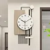 Orologi da parete Design a batteria Appesi Moderni Luce Lusso Soggiorno Vintage Reloj Pared Decorativo Decorazione della casa