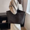 Sac de luxe pour femmes, vente en magasin, voyage Shopping, grande capacité, fourre-tout Portable à une épaule, bagage tendance et léger